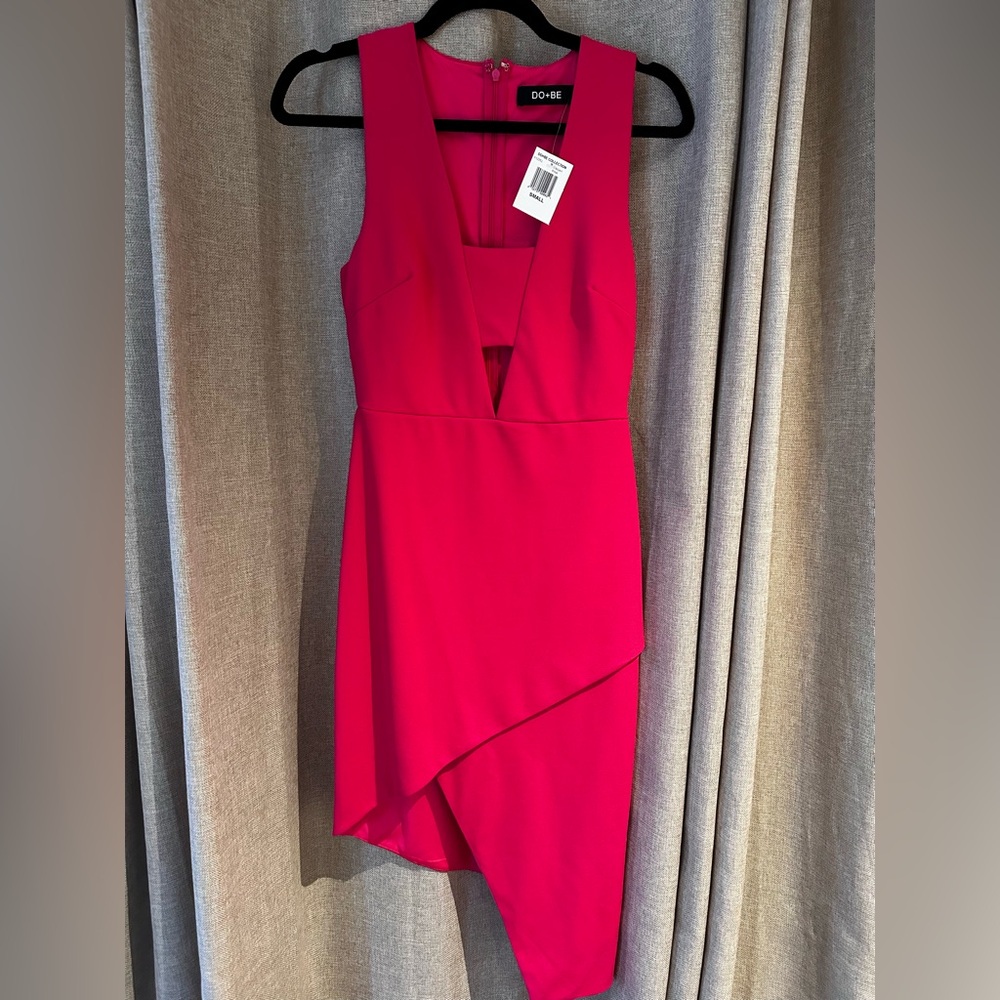 DO+BE Fuchsia One-Shoulder Asymmetric Hem Dress